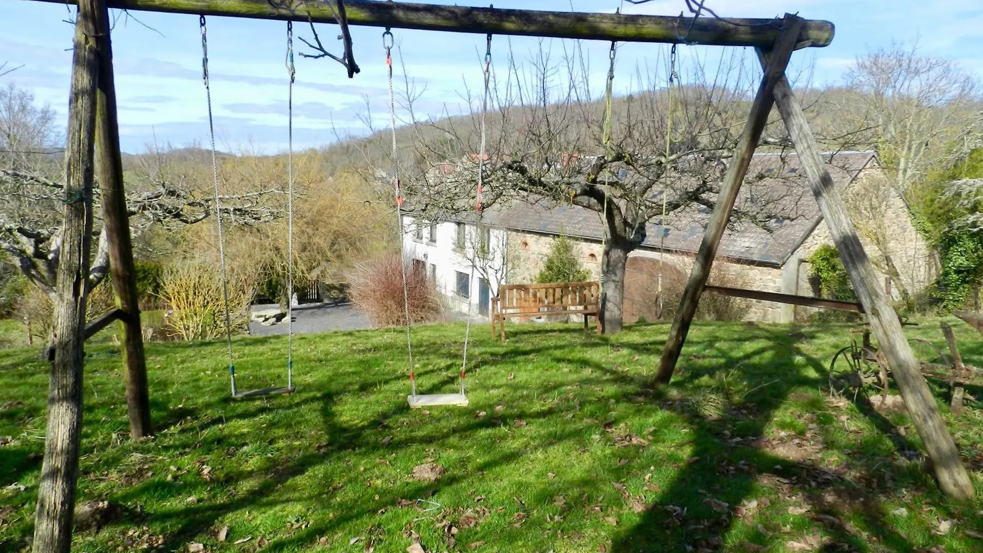 Holiday home Gite La Part Des Anges Saint-Angel