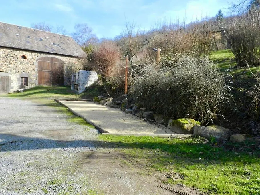 Gite La Part Des Anges Saint-Angel  0*, Saint-Angel (Puy-de-Dome)