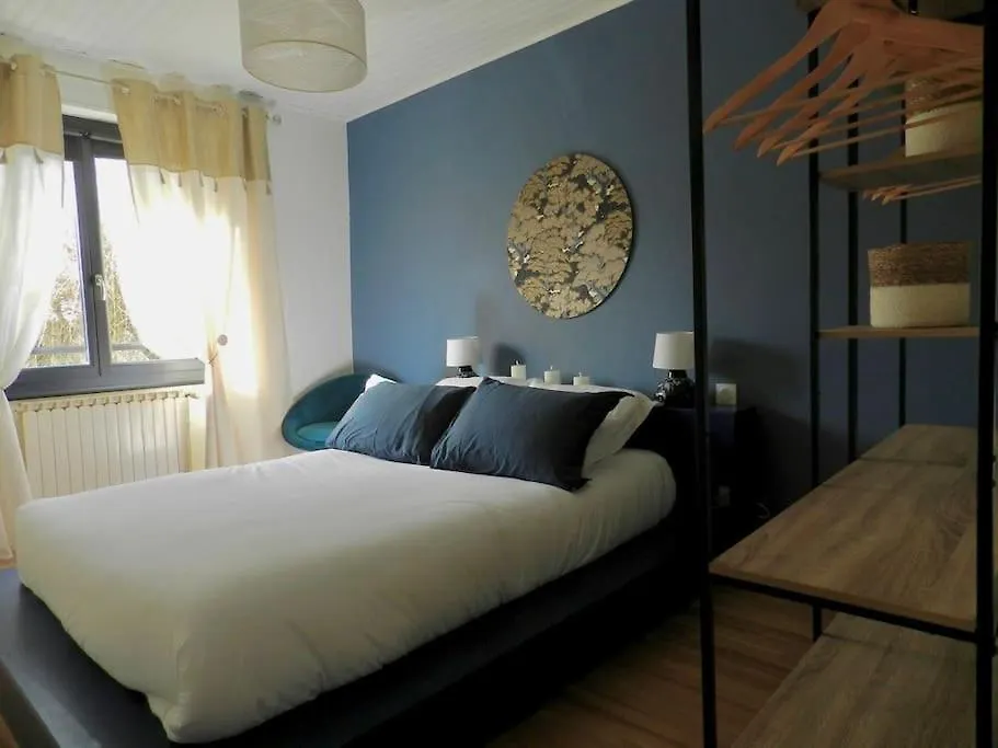 Gite La Part Des Anges Saint-Angel  Holiday home